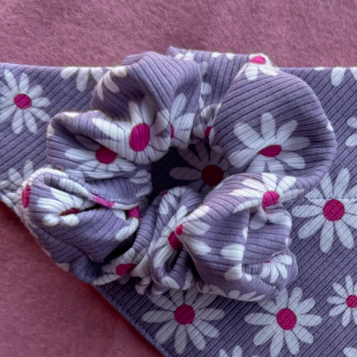 Daisy Dream Scrunchie – Scrunchie met Madeliefjes