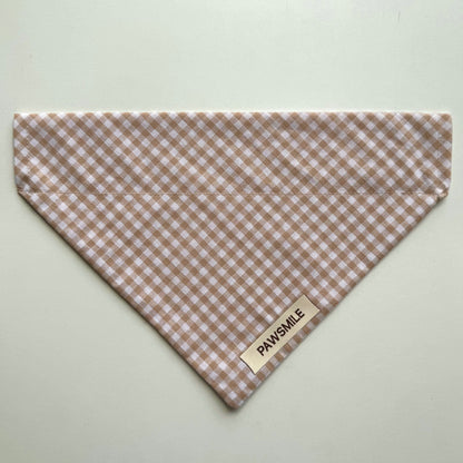 Cozy Autumn – Herfst Bandana met Ruitjes