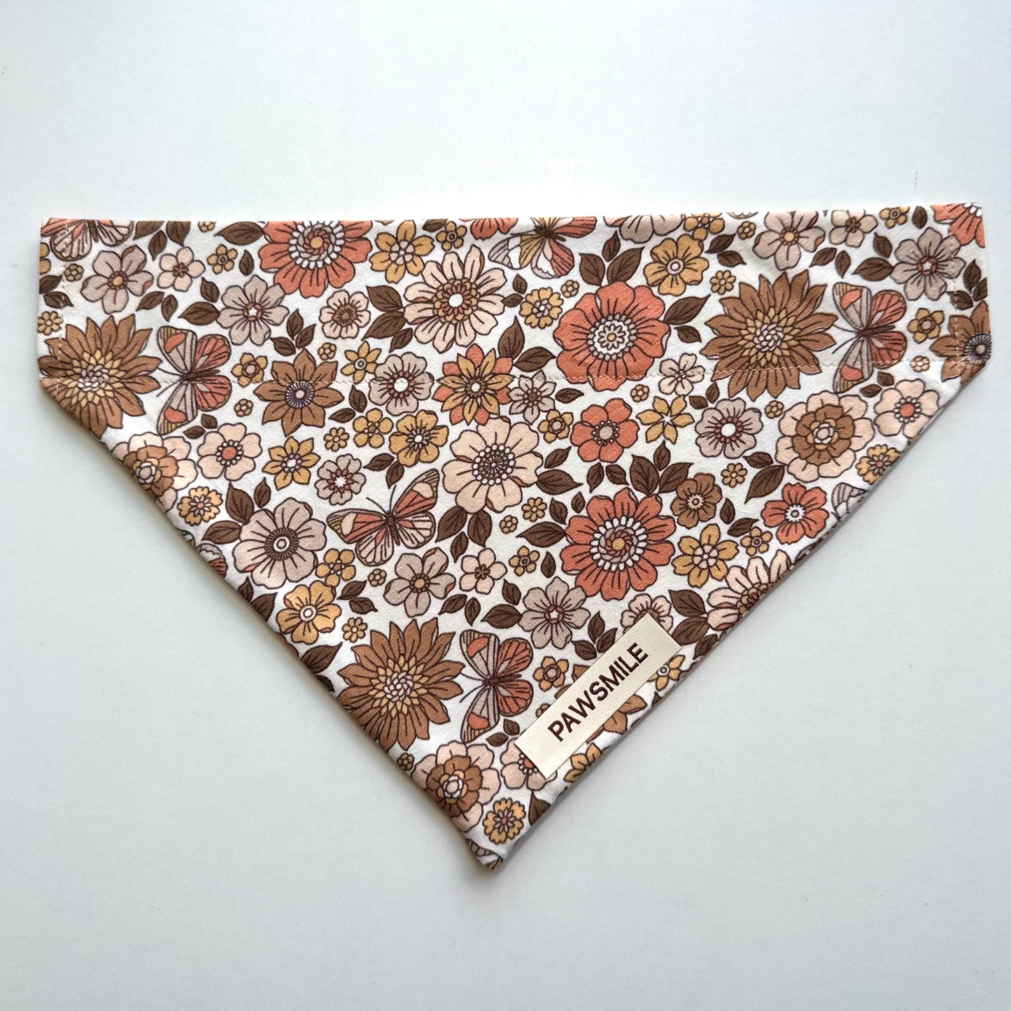 Autumn Blooms – Herfst Bandana met Bloemen & Vlinders