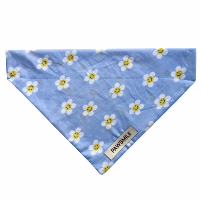 Smiling Daisies – Blauwe Daisy Bandana