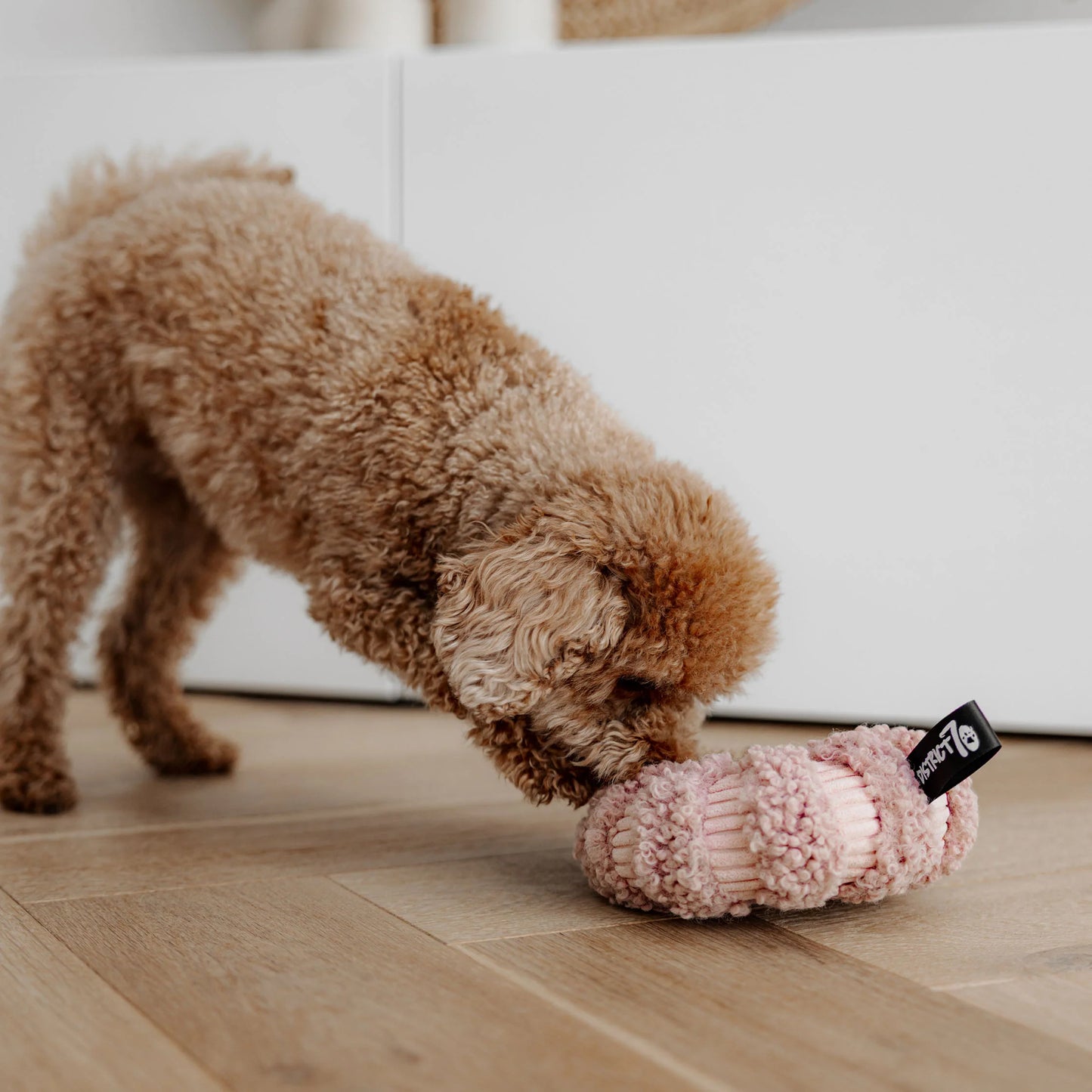 Daisy snuffelspeeltje Pink