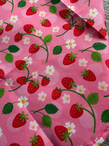 Strawberry fields - knoopbandana