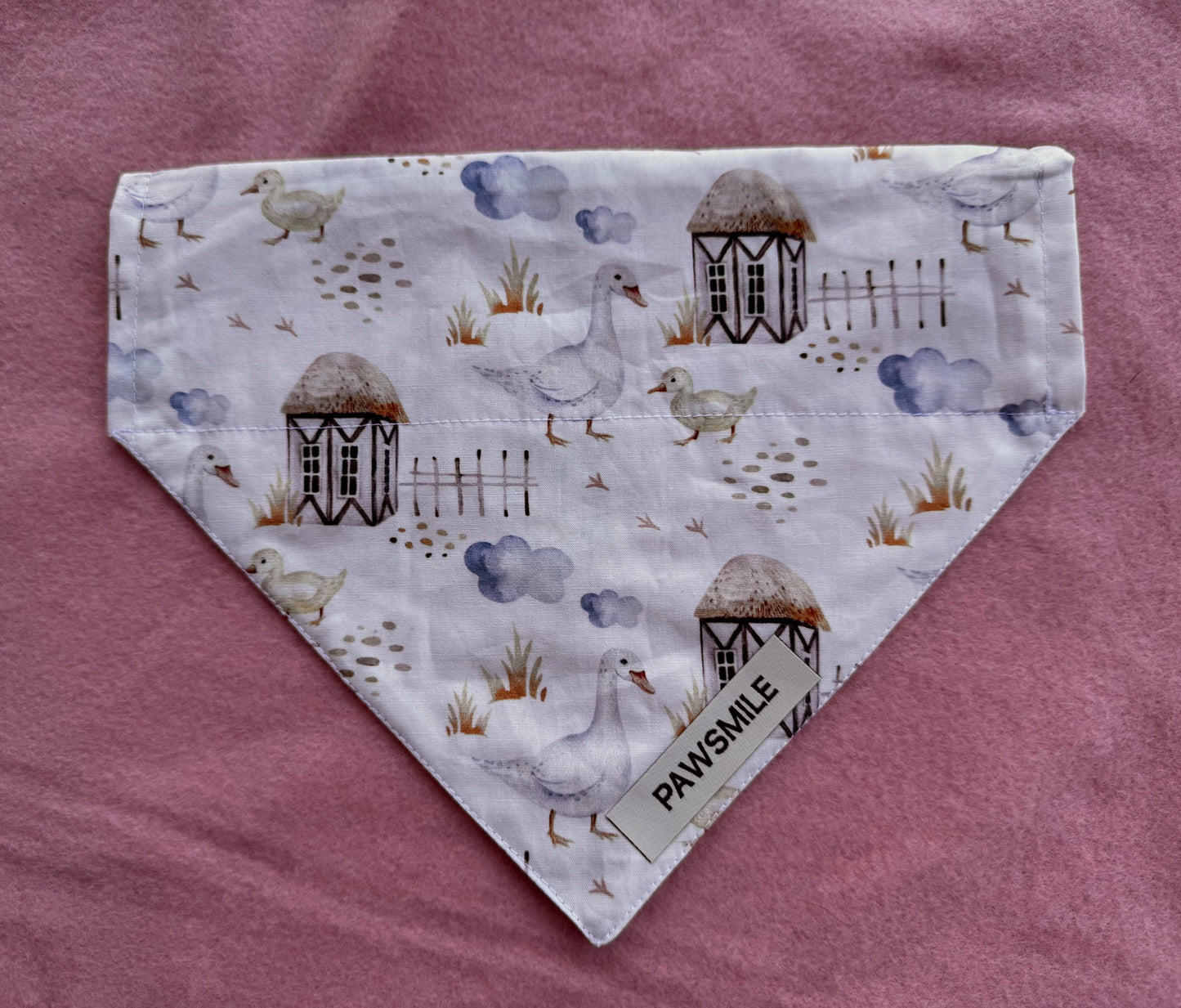 Farm Fresh – Witte Bandana met Gansjes en Boerderijtje